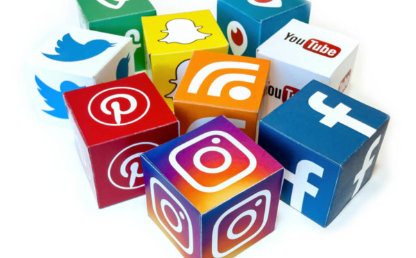 CONSTAT INTERNET - RÉSEAUX SOCIAUX